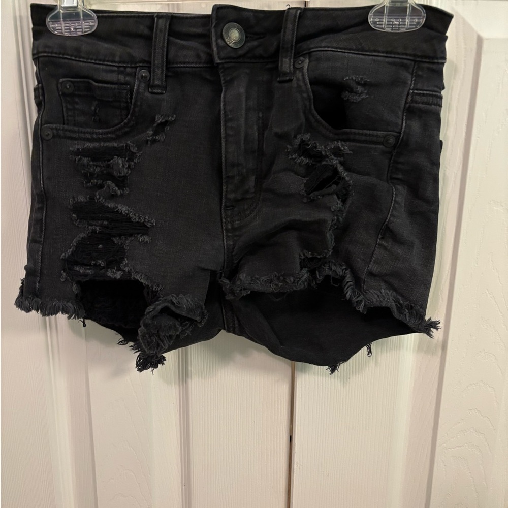 Black American Eagle Short Ripped Short in size 0